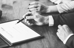Lee más sobre el artículo La Integración del Psicólogo Forense en Casos Comerciales: Una Perspectiva Legal