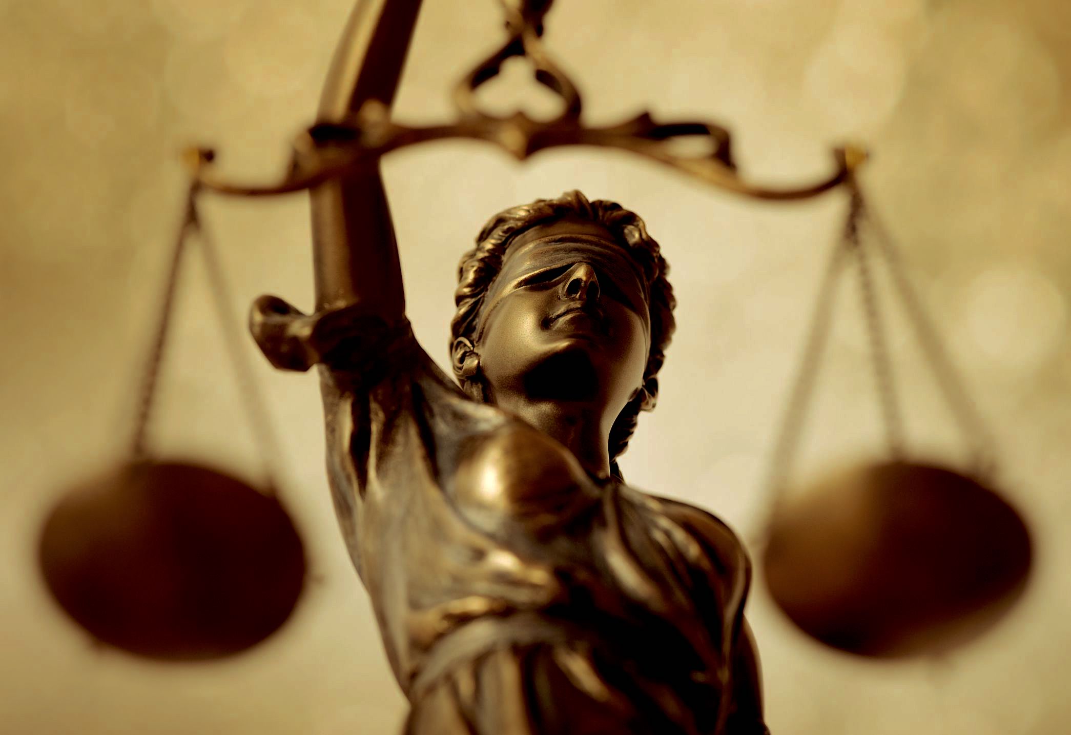 Lee más sobre el artículo Cuando la Justicia se Queda Muda: El Caso que Revolucionó mi Visión del Derecho