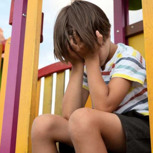 Trauma y credibilidad: Cómo los psicólogos forenses pueden aportar luz en casos de abuso infantil